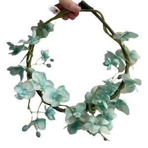 Boho floral head wreath/headband/hairpiece. Handcrafted.